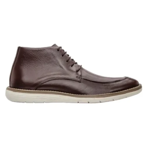 Bota social masculina em couro