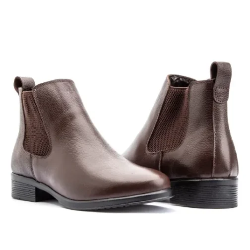 Bota feminina em Couro Chelsea